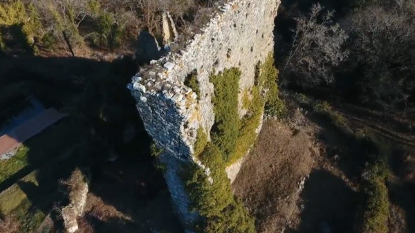 Il castello di Ranco